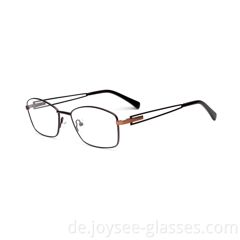 Hinge Glasses 1